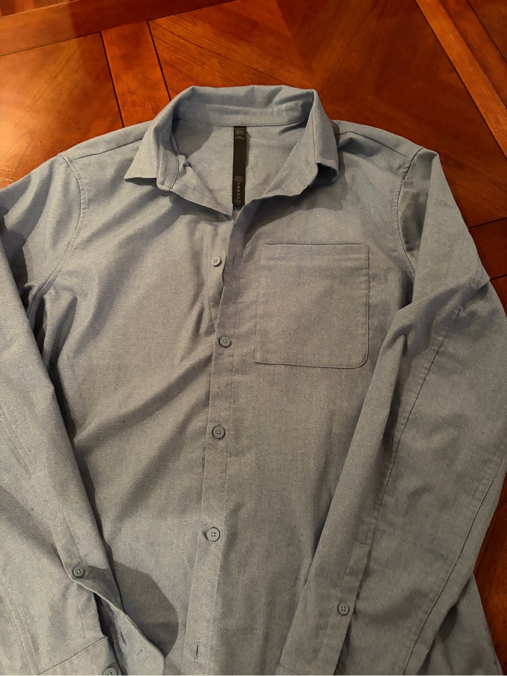 lululemon athletica Men's Light Blue Long-Sleeve Button-Down Shirt